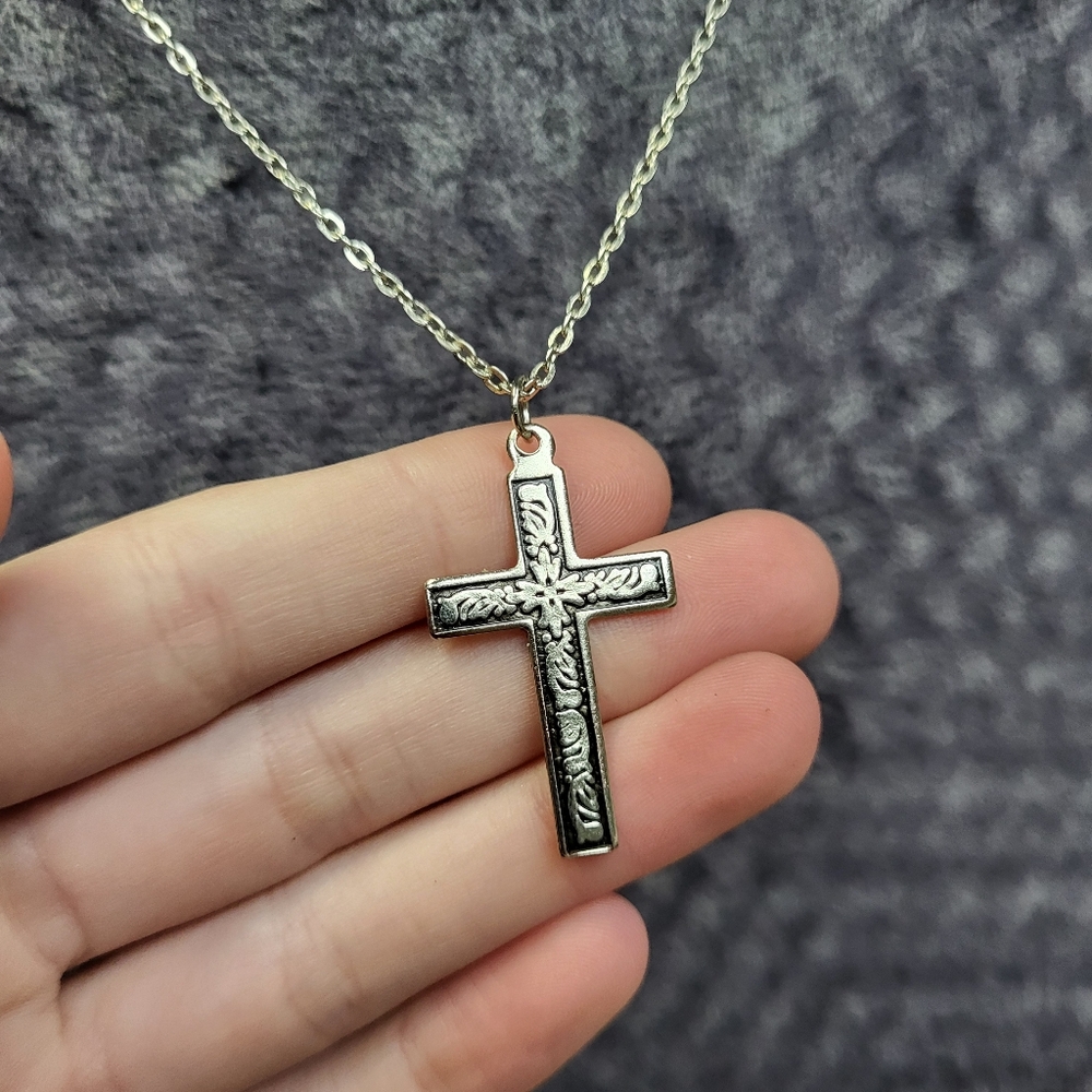 Simple Cross Necklace
